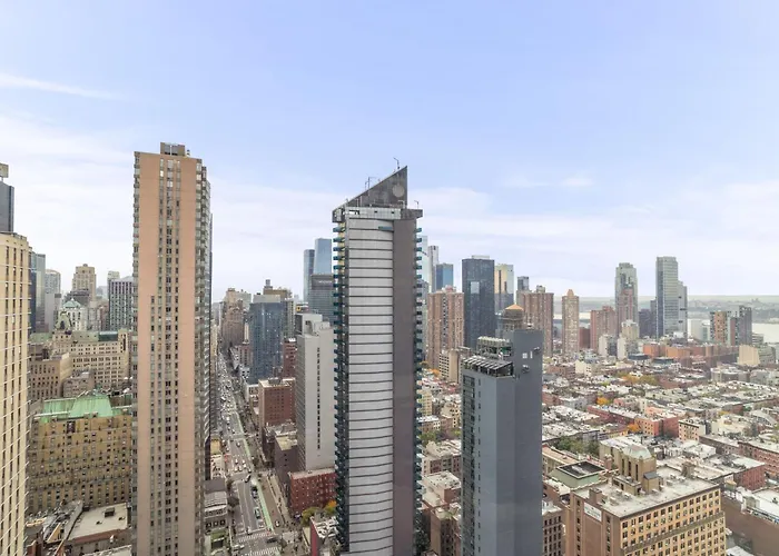 Elegant 2Bed 2Bath Apt